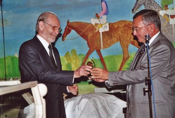 Novembre 2000  Départ en retraite Jean-Elie BETAT